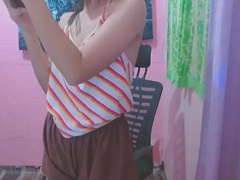 Snapshot of Sweetsexylady19 chatting on 06-16-26, 04:59 Sweetsexylady19 online show from 06-16-26, 04:59