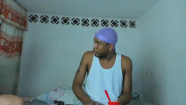 Snapshot of Cherry_Chocolate chatting on 04-29-26, 01:21 Cherry Chocolate online show from 04-29-26, 01:21