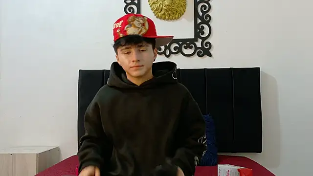 Snapshot of LunayDream chatting on 06-09-26, 11:44 LunayDream online show from 06-09-26, 11:44