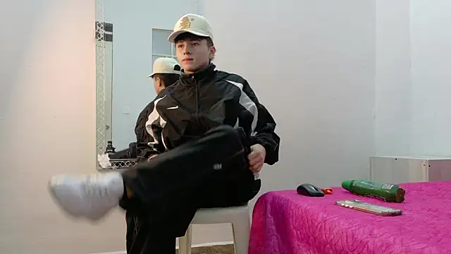 Snapshot of LunayDream chatting on 07-20-26, 11:34 LunayDream online show from 07-20-26, 11:34