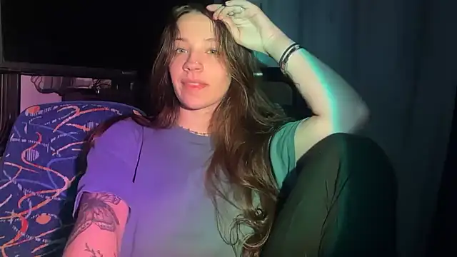 Snapshot of hannahtaylorrr chatting on 05-11-26, 06:08 hannahtaylorrr online show from 05-11-26, 06:08