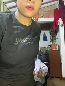Snapshot of ElahiaMarquez chatting on 05-15-26, 04:19 ElahiaMarquez online show from 05-15-26, 04:19