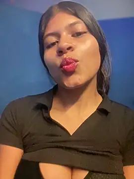 Snapshot of ElahiaMarquez chatting on 05-29-26, 10:30 ElahiaMarquez online show from 05-29-26, 10:30