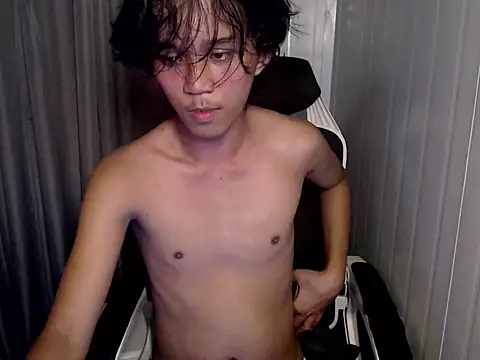 urnaughty paul online show from 05-13-26, 12:13