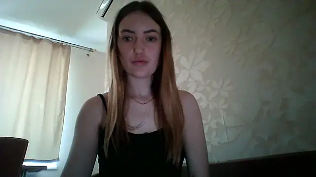 Lisanta online show from 04-27-26, 06:22