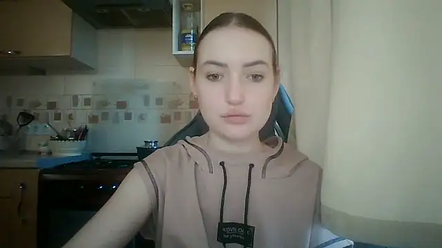 Lisanta online show from 06-24-26, 03:55