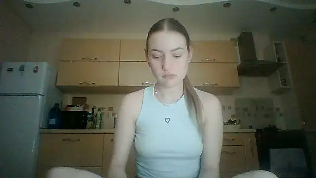 Lisanta online show from 07-09-26, 06:34