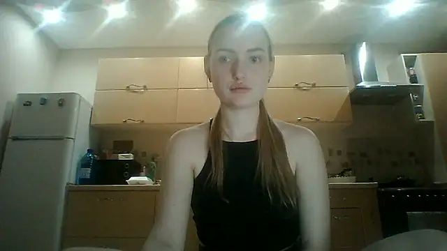 Lisanta online show from 07-16-26, 06:36