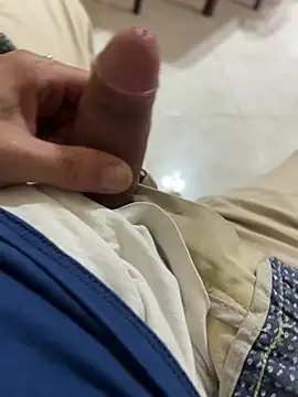 ippollne76 online show from 04-26-26, 02:48