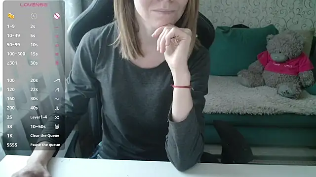  AlliceCullen  online show from 04-21-26, 04:23