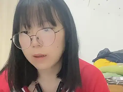 Belle-LL online show from 04-22-26, 01:12