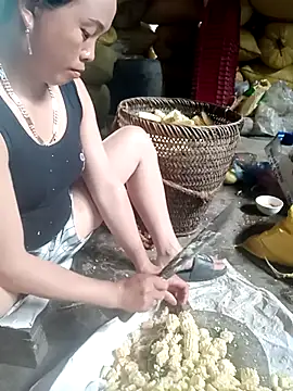 Snapshot of phuongtrinh1 chatting on 06-16-26, 04:26 phuongtrinh1 online show from 06-16-26, 04:26