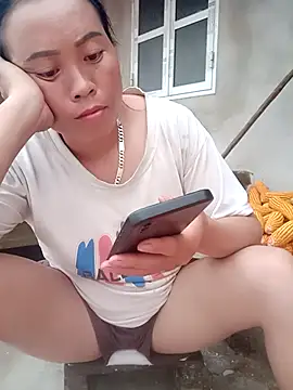 phuongtrinh1 online show from 07-28-26, 11:17