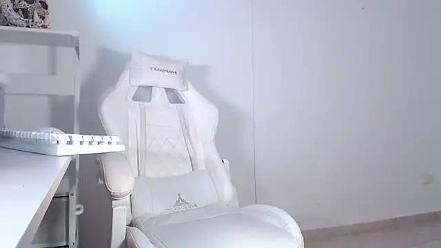 CaishenX  online show from 04-25-26, 03:20