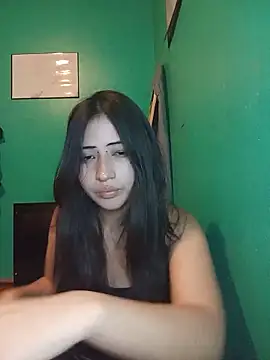 Snapshot of HonyHanna chatting on 06-01-26, 01:29 HonyHanna online show from 06-01-26, 01:29