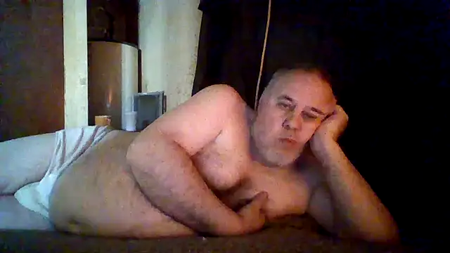 Snapshot of Nightshade1195 chatting on 06-11-26, 02:53 Nightshade1195 online show from 06-11-26, 02:53