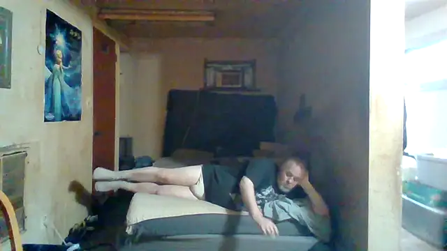 Snapshot of Nightshade1195 chatting on 06-15-26, 09:28 Nightshade1195 online show from 06-15-26, 09:28