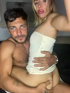 Hisnaughtylilthing online show from 06-26-26, 10:58