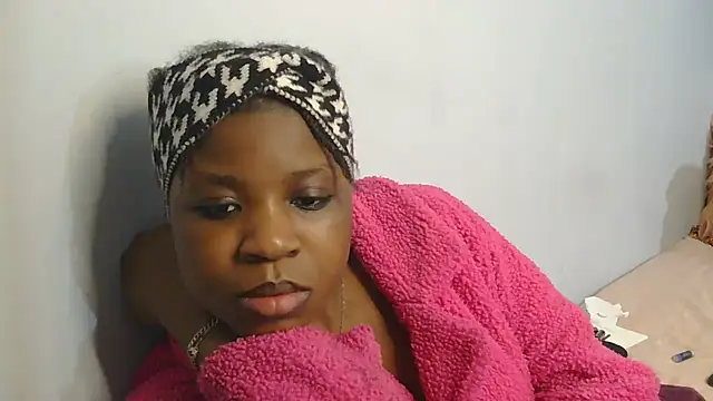 julianaa19 online show from 07-17-26, 05:29