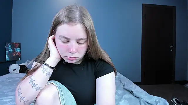 Boobsy girl online show from 06-25-26, 12:31