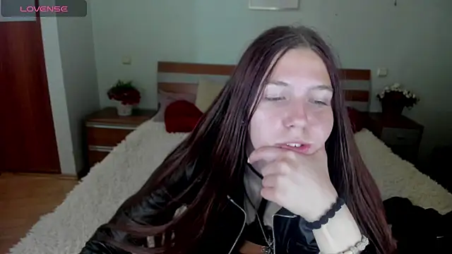 Snapshot of MaryRapunzel chatting on 05-09-26, 07:30 MaryRapunzel online show from 05-09-26, 07:30