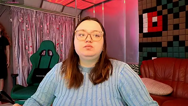 CatherineClaire online show from 05-24-26, 04:34