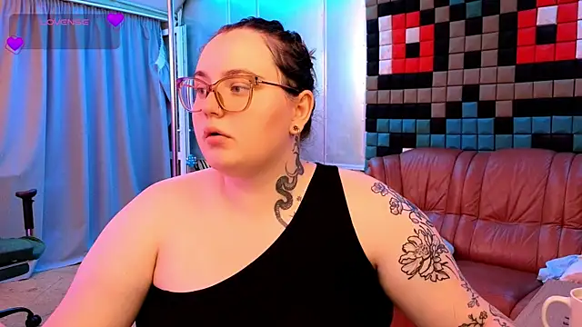Snapshot of CatherineClaire chatting on 07-20-26, 04:20 CatherineClaire online show from 07-20-26, 04:20
