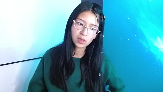 Snapshot of Danii_rizzo chatting on 04-28-26, 12:10 Danii rizzo online show from 04-28-26, 12:10