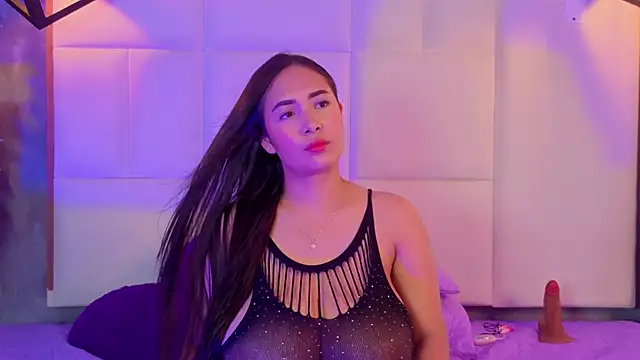 Snapshot of Violetta_rose_ chatting on 06-26-26, 11:53 Violetta rose online show from 06-26-26, 11:53