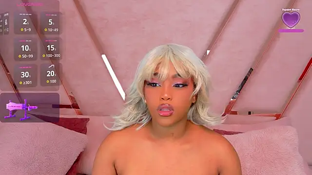 Snapshot of TiannahGlow chatting on 06-28-26, 03:40 TiannahGlow online show from 06-28-26, 03:40