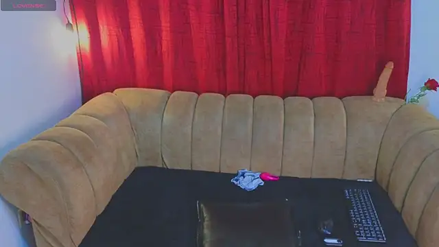 Snapshot of josethariaz25 chatting on 06-10-26, 11:35 josethariaz25 online show from 06-10-26, 11:35