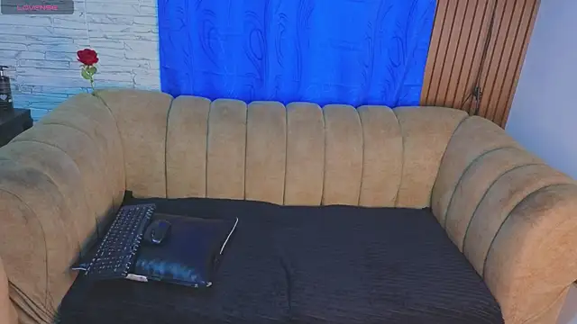 Snapshot of josethariaz25 chatting on 06-17-26, 11:12 josethariaz25 online show from 06-17-26, 11:12