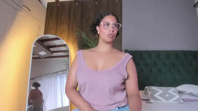 Snapshot of Chloefixxx chatting on 07-04-26, 08:59 Chloefixxx online show from 07-04-26, 08:59