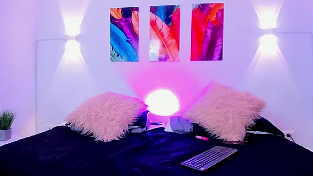 Georginap  online show from 05-05-26, 12:29