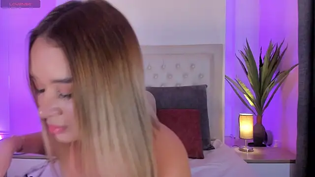 Sofia pamela  online show from 07-23-26, 07:01