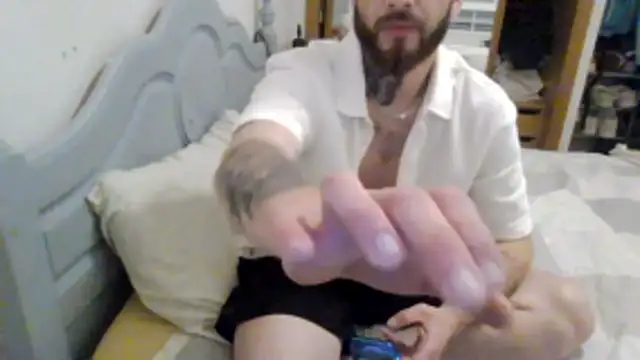 loquito980 online show from 04-25-26, 01:52