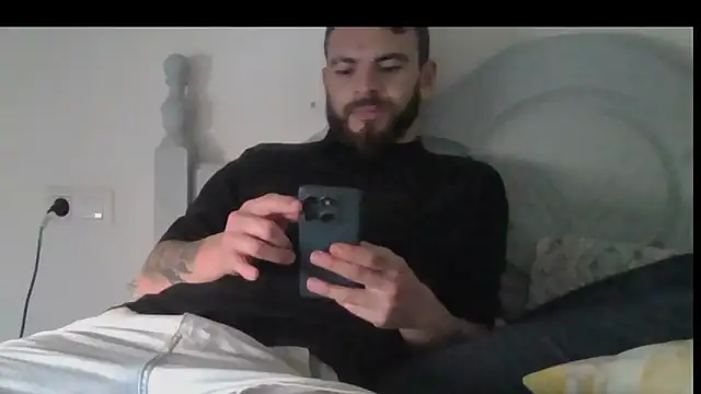 loquito980 online show from 04-28-26, 01:16