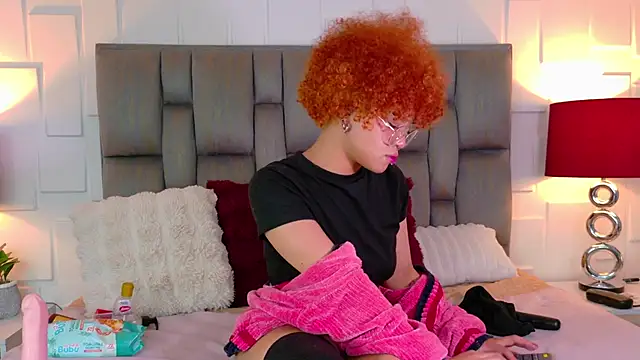 KeiryGinger online show from 05-31-26, 06:09