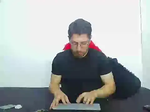 Letorres19 online show from 04-27-26, 12:30