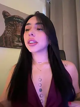 Snapshot of IsabellaNoir_ chatting on 06-16-26, 10:23 IsabellaNoir online show from 06-16-26, 10:23