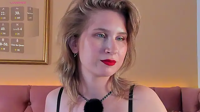 Lilianadaniels online show from 07-08-26, 01:43