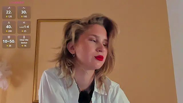Lilianadaniels online show from 07-24-26, 01:25