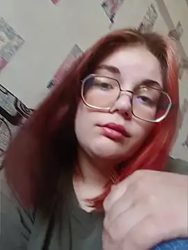 LoisFox online show from 05-06-26, 11:59