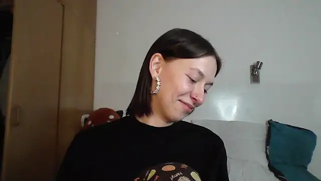 JuicyErika online show from 04-30-26, 08:57