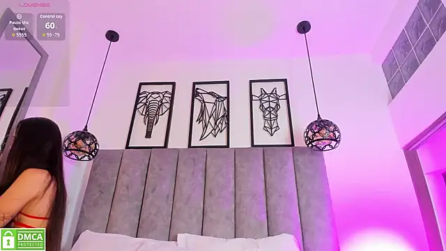 Vanne Queen  online show from 04-24-26, 11:34