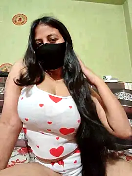 Priya 9945 online show from 05-24-26, 04:28