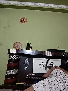 Priya 9945 online show from 07-27-26, 06:42