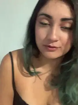 Snapshot of Camilaafg chatting on 05-02-26, 02:11 Camilaafg online show from 05-02-26, 02:11