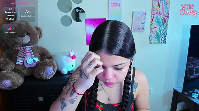 angelina 77 online show from 06-12-26, 03:11