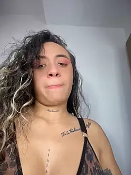 SinSirenXXX online show from 05-09-26, 01:27